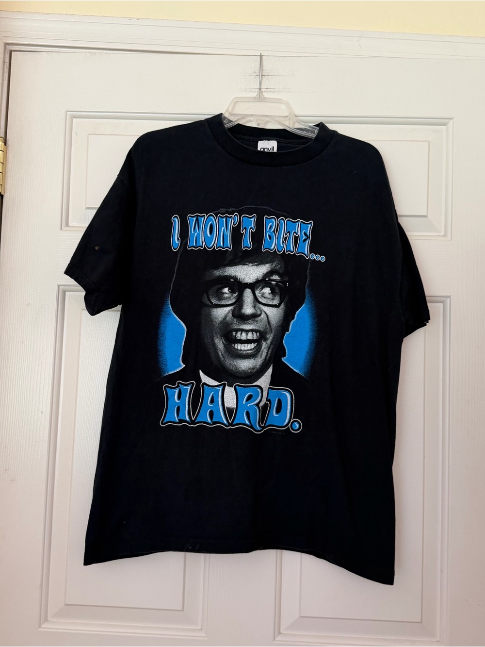 Vintage Austin Powers I Won’t Bite Hard Mike Myers 90’s Movie Tee T-Shirt XL